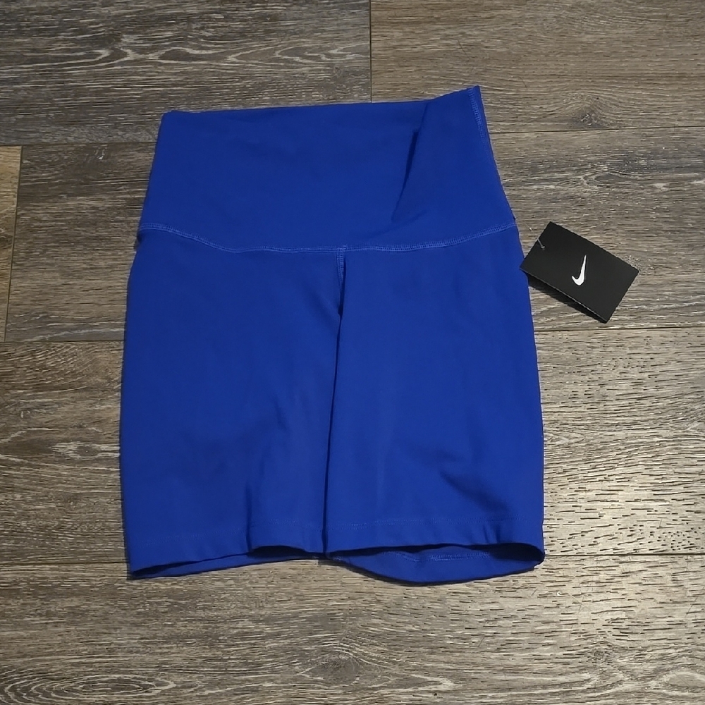 Nike Women's Small Royal Blue Athletic Shorts DQ6027-430 New w/ Tags!